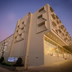 Citadel Hotel By Vinnca Shamshabad Airport, Hyderabad