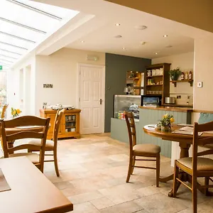 Cul-Erg House & Kitchen