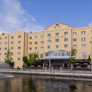 Canal Court