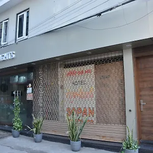 Hotel Sopan Heights