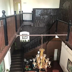 Chanakya Bnr Hotel