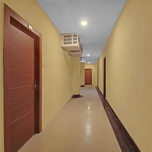Collection O Hotel Aqua Villa Near Netaji Subhash Chandra Bose International Airport