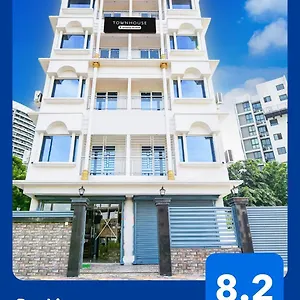 Super Townhouse Rosedale Formerly Reliance Guest House