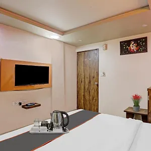 Hotel O Royal