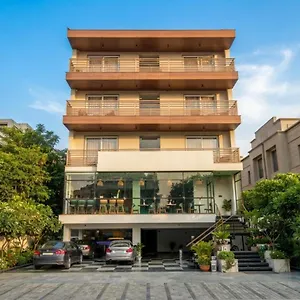 Skon Boutique By Orion Hotels