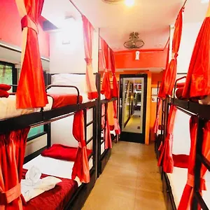 Town Hostel Mumbai - Ac Dormitory
