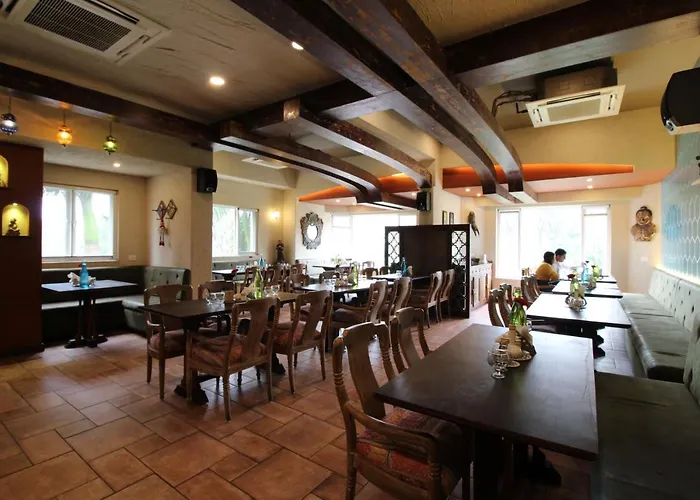 Hotel Hillock