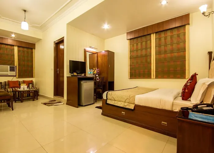 Hotel Grand Park Inn