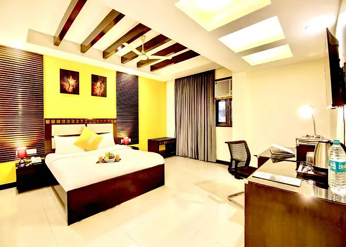 Lime Stays B&B Gk-2 At Greater Kailash Metro South Delhi Nearby Saket Select City