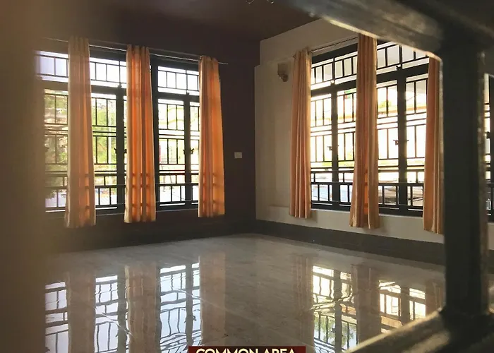 Gracious Lodge
