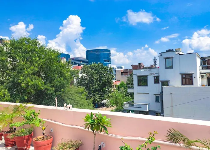 Fabhotel Rr Residency - Dlf Cyber City