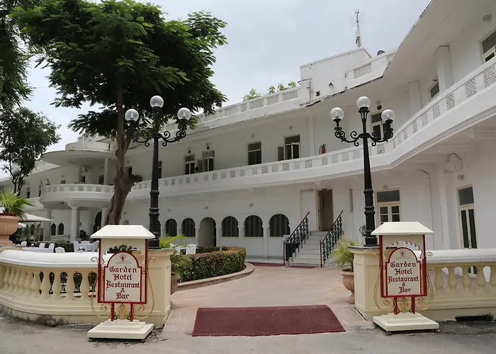 Garden Hotel - Heritage By Hrh Group Of Hotels