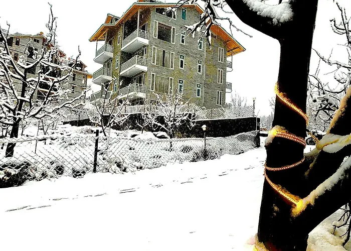 La Aero Resort Home In Snow Mountains