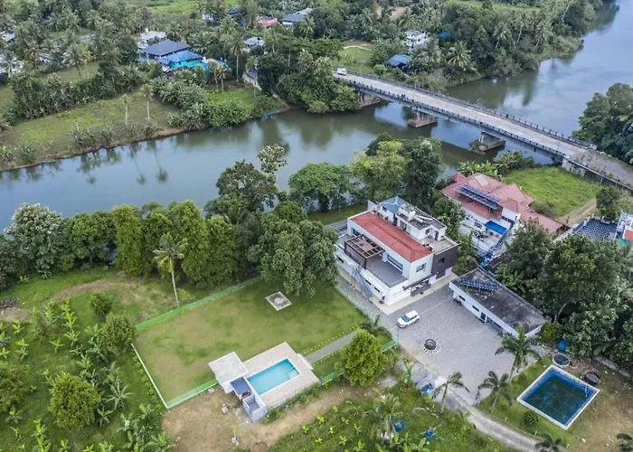 Nadhiyoram River Retreat