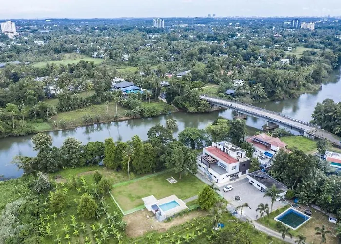 Nadhiyoram River Retreat
