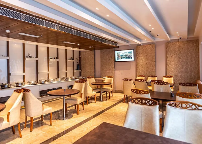 The Elite Lucknow Convention Hotel