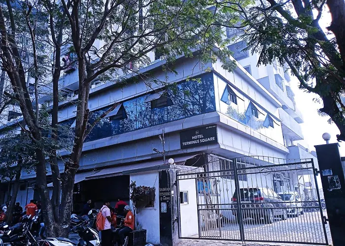 Terminus Square