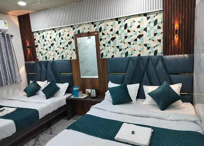Hotel Mahalok Palace