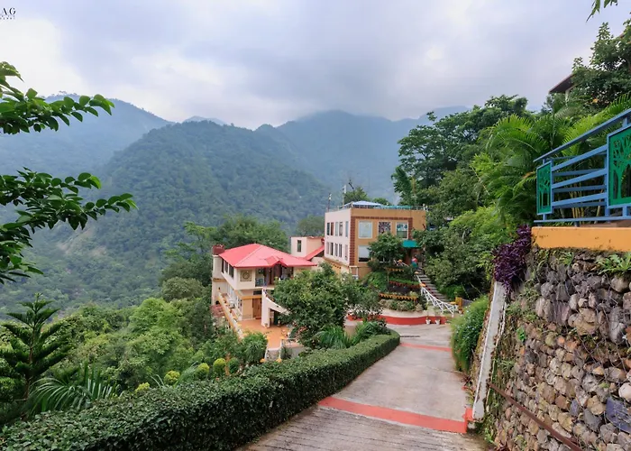Veda5 Ayurveda & Yoga Retreat