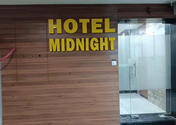 Hotel Midnight