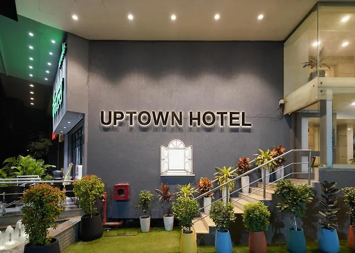 Uptown Hotel