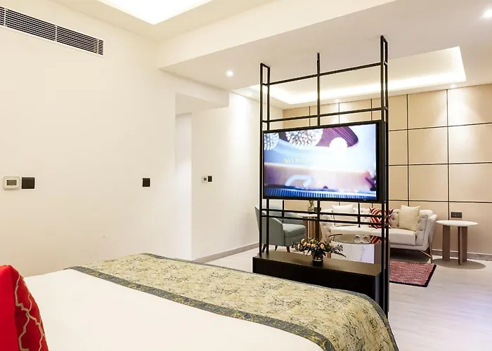 Golden Tulip Lucknow