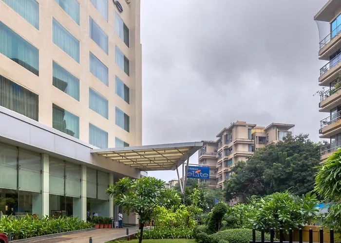 Hotel Kohinoor Elite Near Bkc