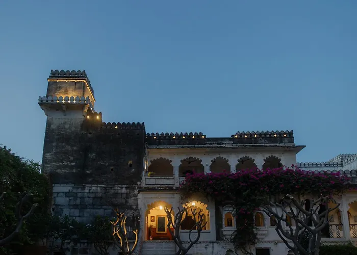 The Rawla Narlai - A Luxury Heritage Stay In Leopard Country