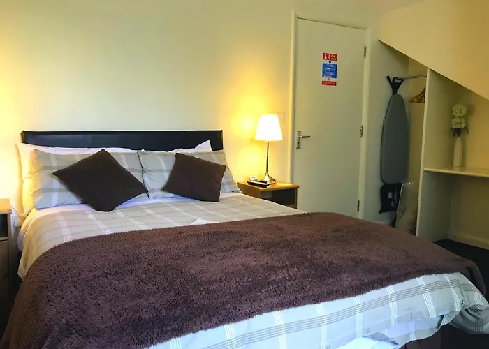 Redbeck Motel