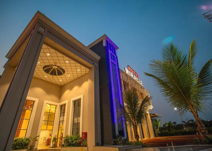 Hotel Miracle 2Km From Mahakal Temple