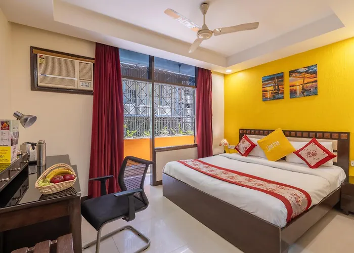 Lime Stays B&B Gk-2 At Greater Kailash Metro South Delhi Nearby Saket Select City