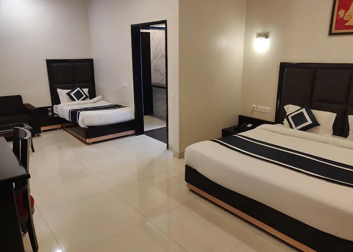 Chandra Grand