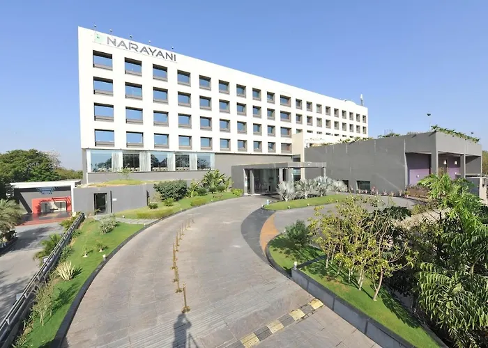 Narayani Heights Hotel & Resort