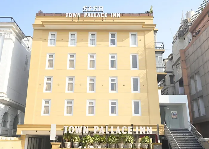 Town Pallace Inn - Hotel In New Delhi