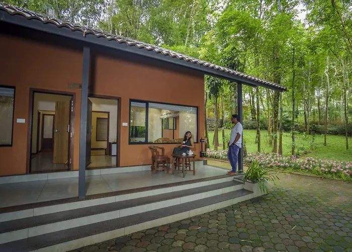 Crystal Kuruva Nature Resort & Spa