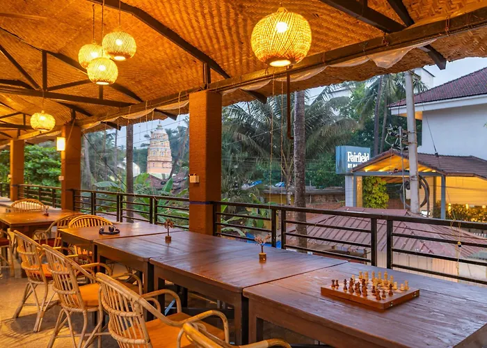 Madpackers Goa Anjuna - Bar
