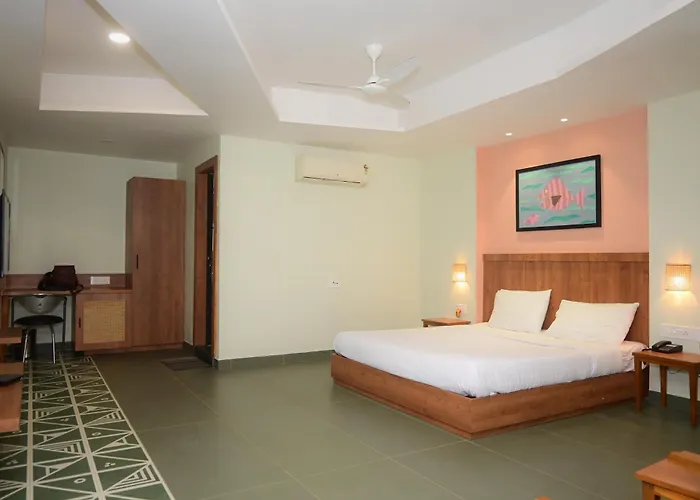 Hotel Ashray