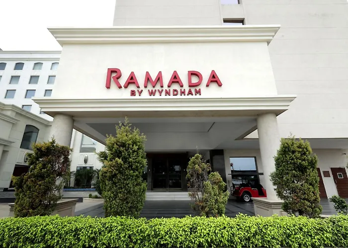 Ramada By Wyndham Lucknow Hotel And Convention Center