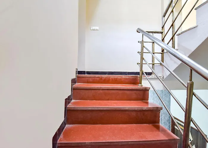 Fabhotel Mahakal Shikhar Darshan