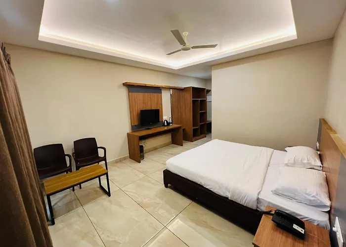 Ayur County Resort