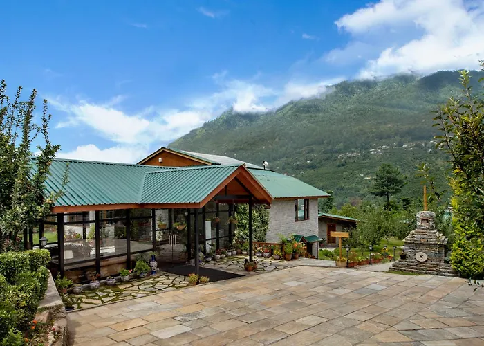 Larisa Resort Manali