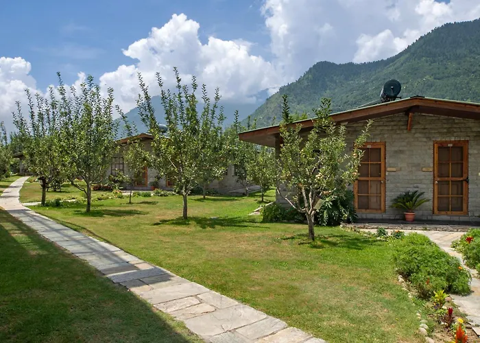 Larisa Resort Manali