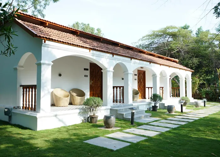 Brown Town Resort & Spa