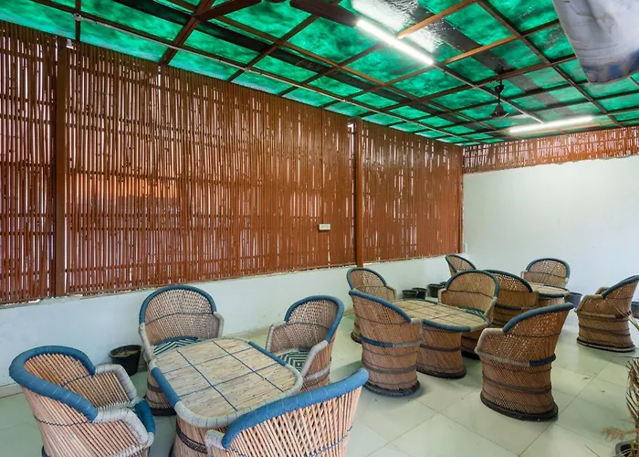 Hotel Royal Inn Igi