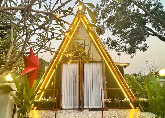 Odyssey Goa - Luxury A Frame With Private Lawn