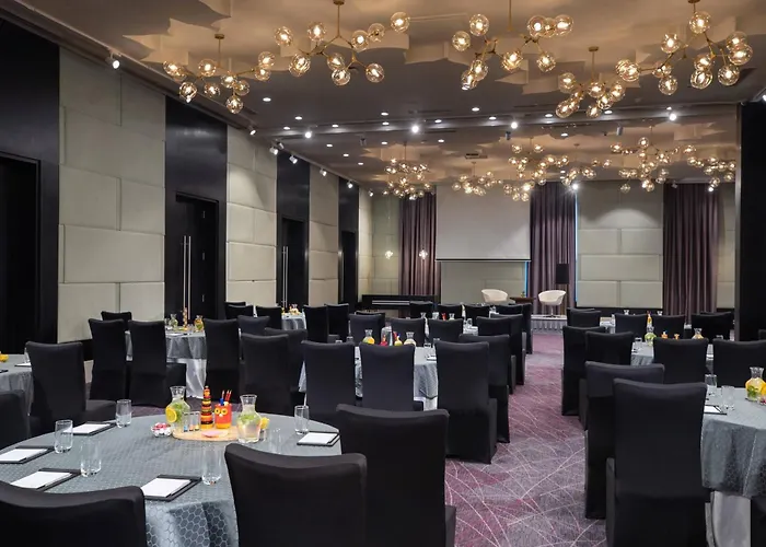 Renaissance Bengaluru Race Course Hotel
