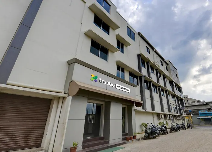 Treebo Welcome Inn, Porur