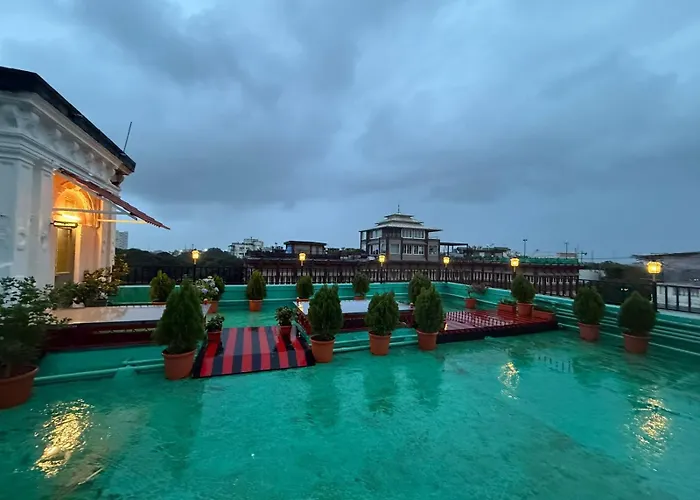 Hotel Suba Palace Near Gateway Of India