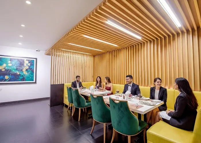 Fabhotel Prime Karims