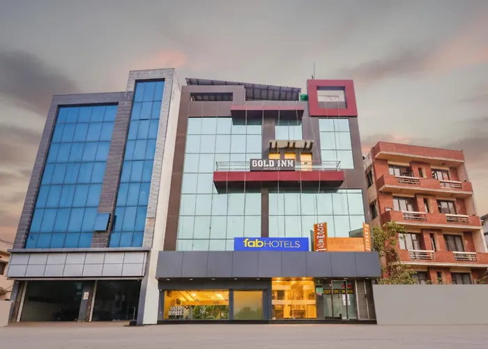Fabhotel Gold Inn - Janakpuri
